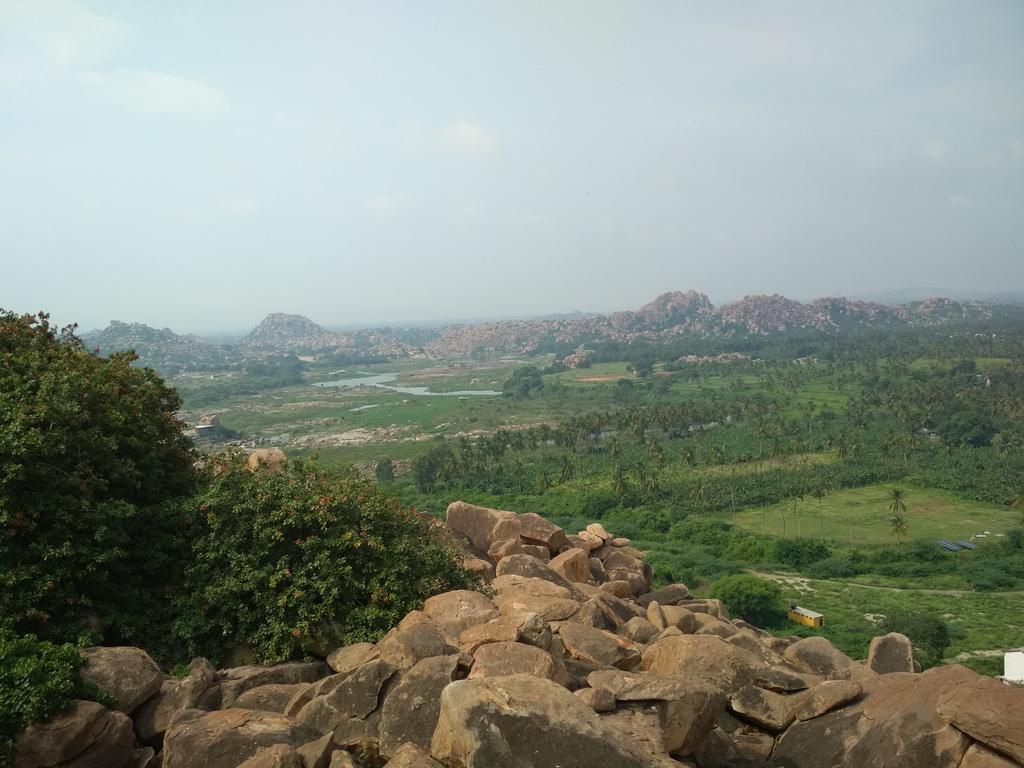 Mayuram Homestay Хампи Экстерьер фото